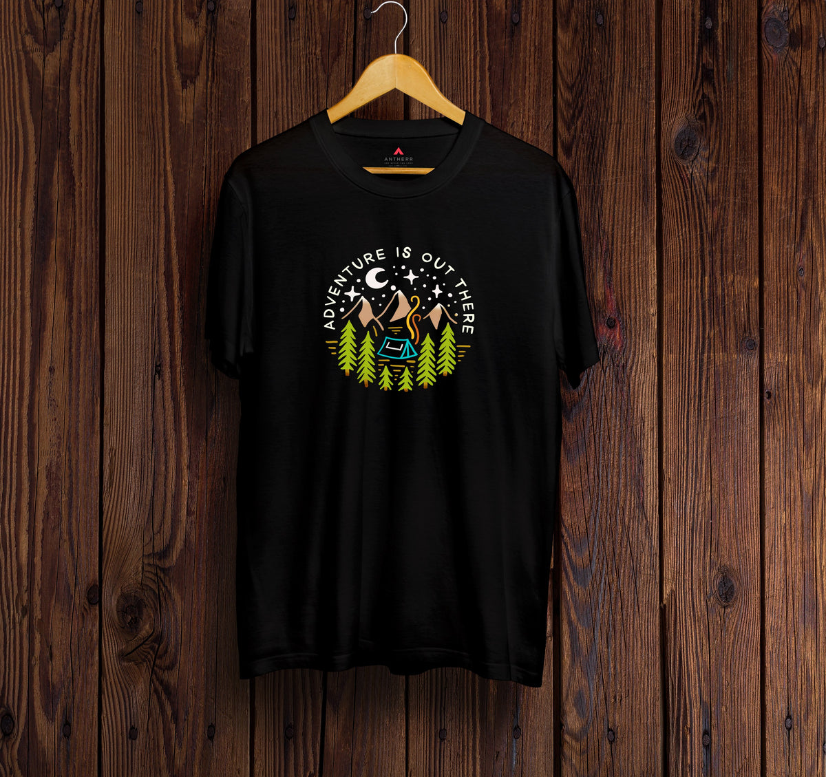 "ADVENTURE IS OUT THERE " HALF-SLEEVE T-SHIRT'S NAVY BUE