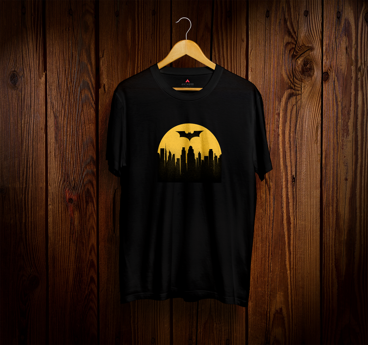" BATMAN BEGINS " HALF-SLEEVE T-SHIRTS