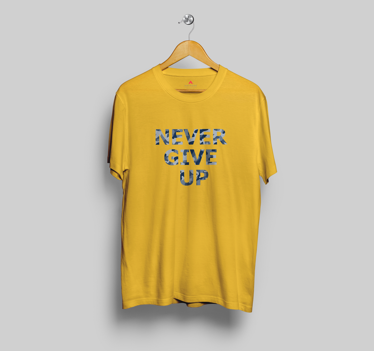 "NEVER GIVE UP" - HALF SLEEVE T-SHIRTS