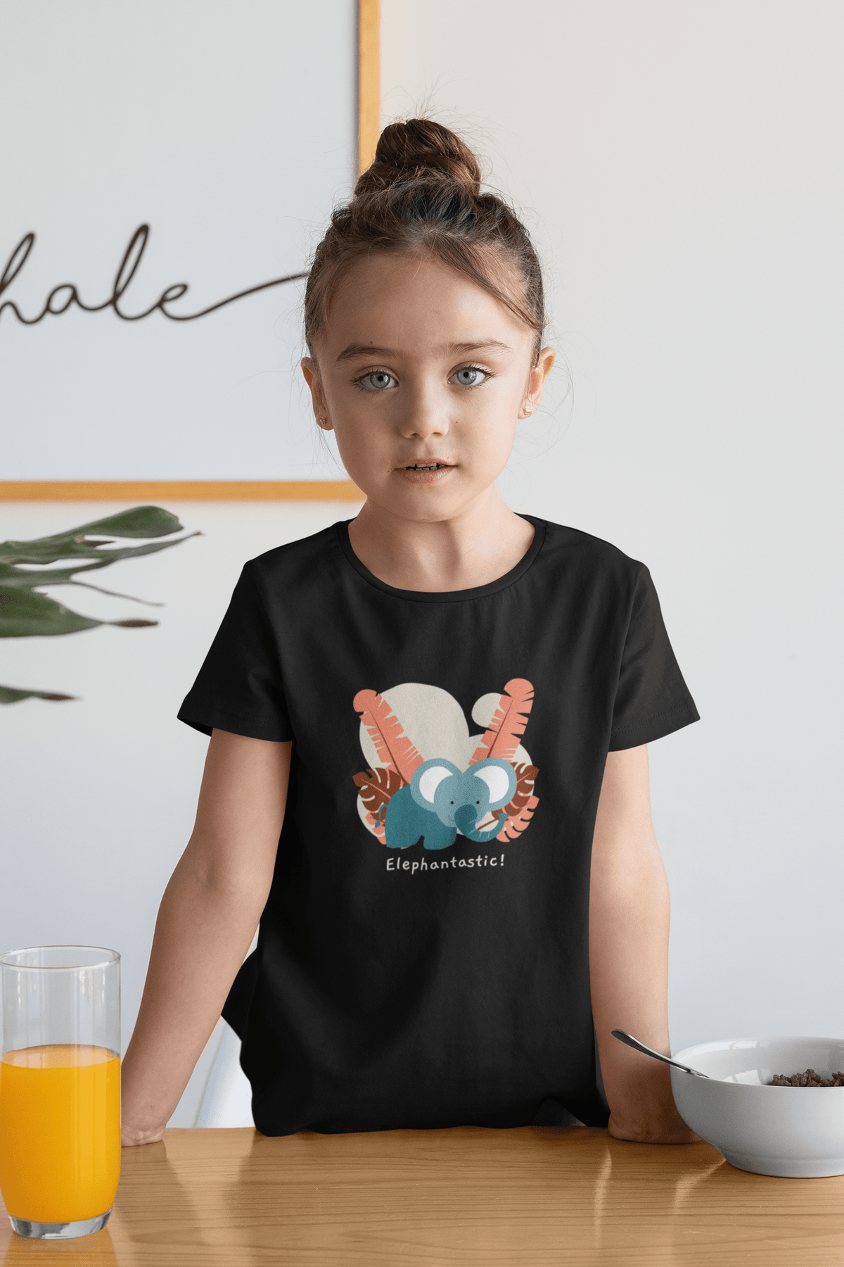 " ELEPHANTASTIC " KIDS HALF-SLEEVE T-SHIRT BLACK