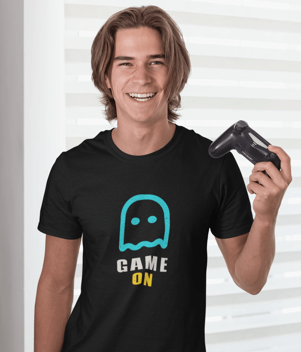 "GAME ON" - HALF-SLEEVE T-SHIRTS BLACK