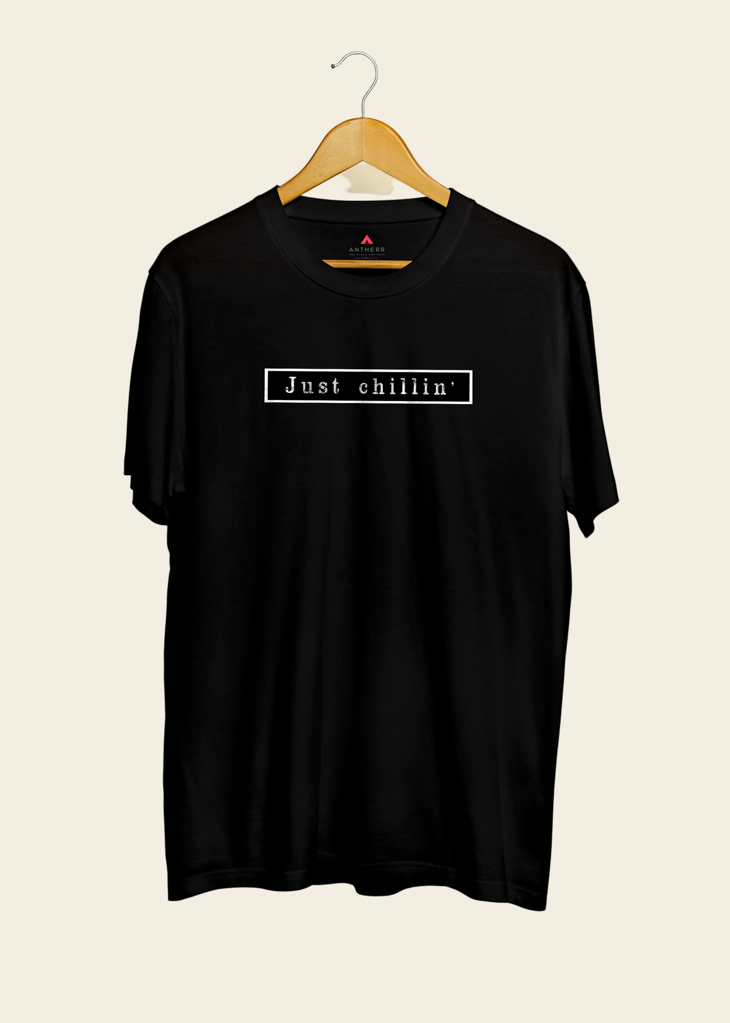 JUST CHILLIN' Regular Fit T-Shirts BLACK