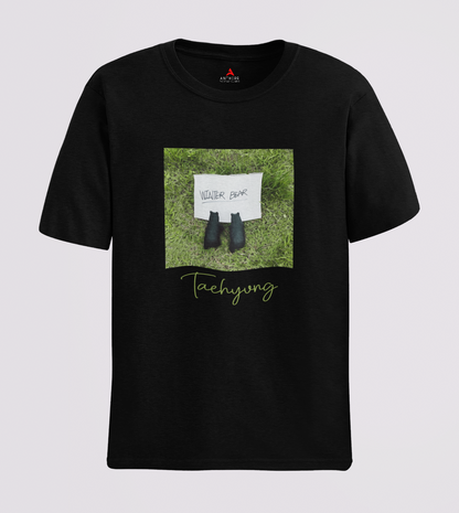 Winter Bear- Taehyung : BTS-HALF-SLEEVE T-SHIRTS BLACK