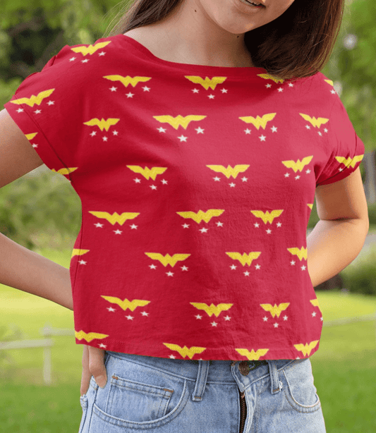"WONDER WOMAN" - PRINTED HALF-SLEEVE CROP TOPS