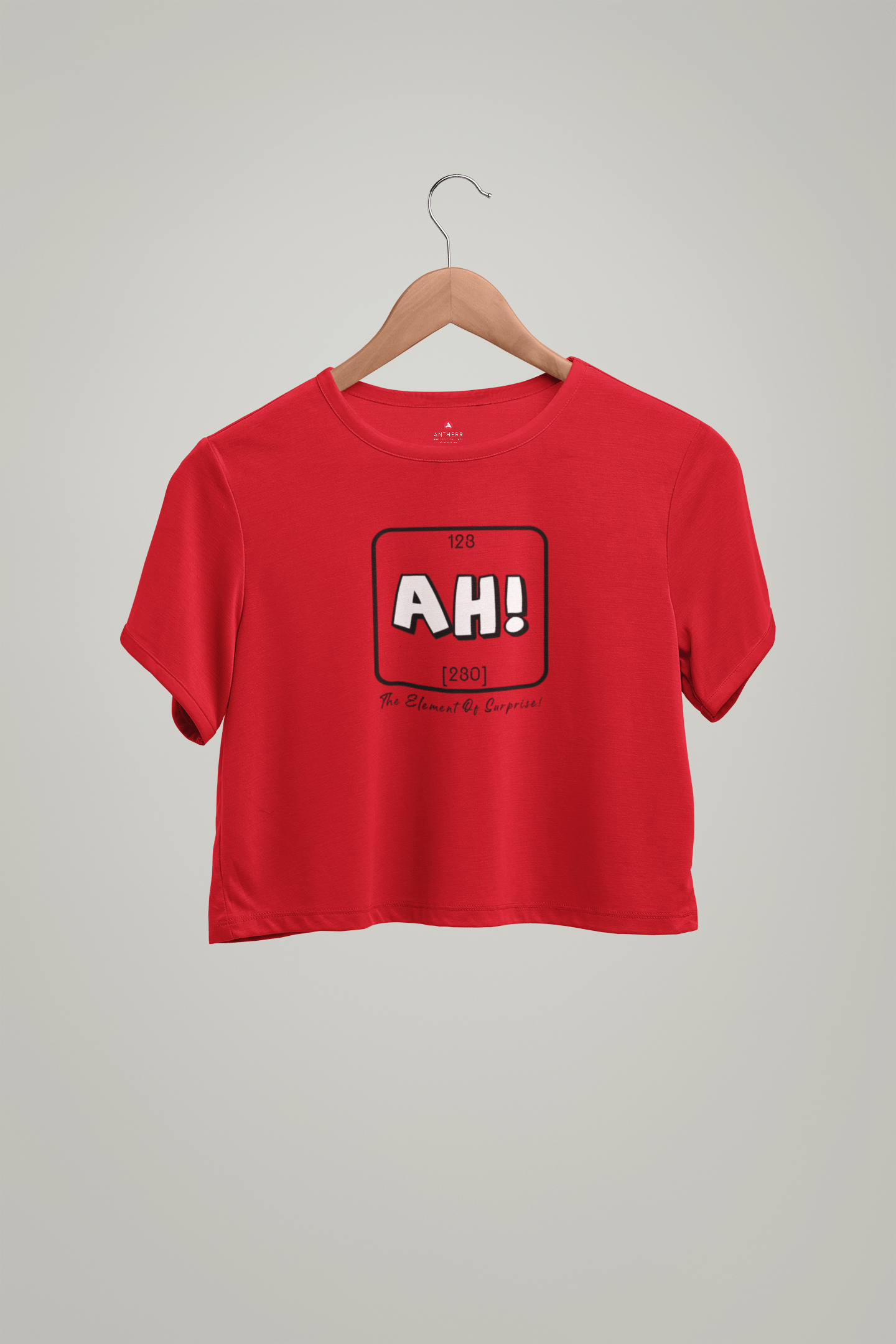 "AH" HALF-SLEEVE CROP TOPS.
