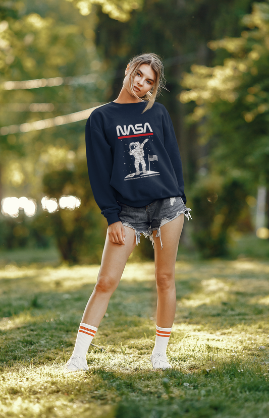 NASA Astronaut Dab: ALIEN & SPACE Unisex Winter Sweatshirts NAVY BLUE