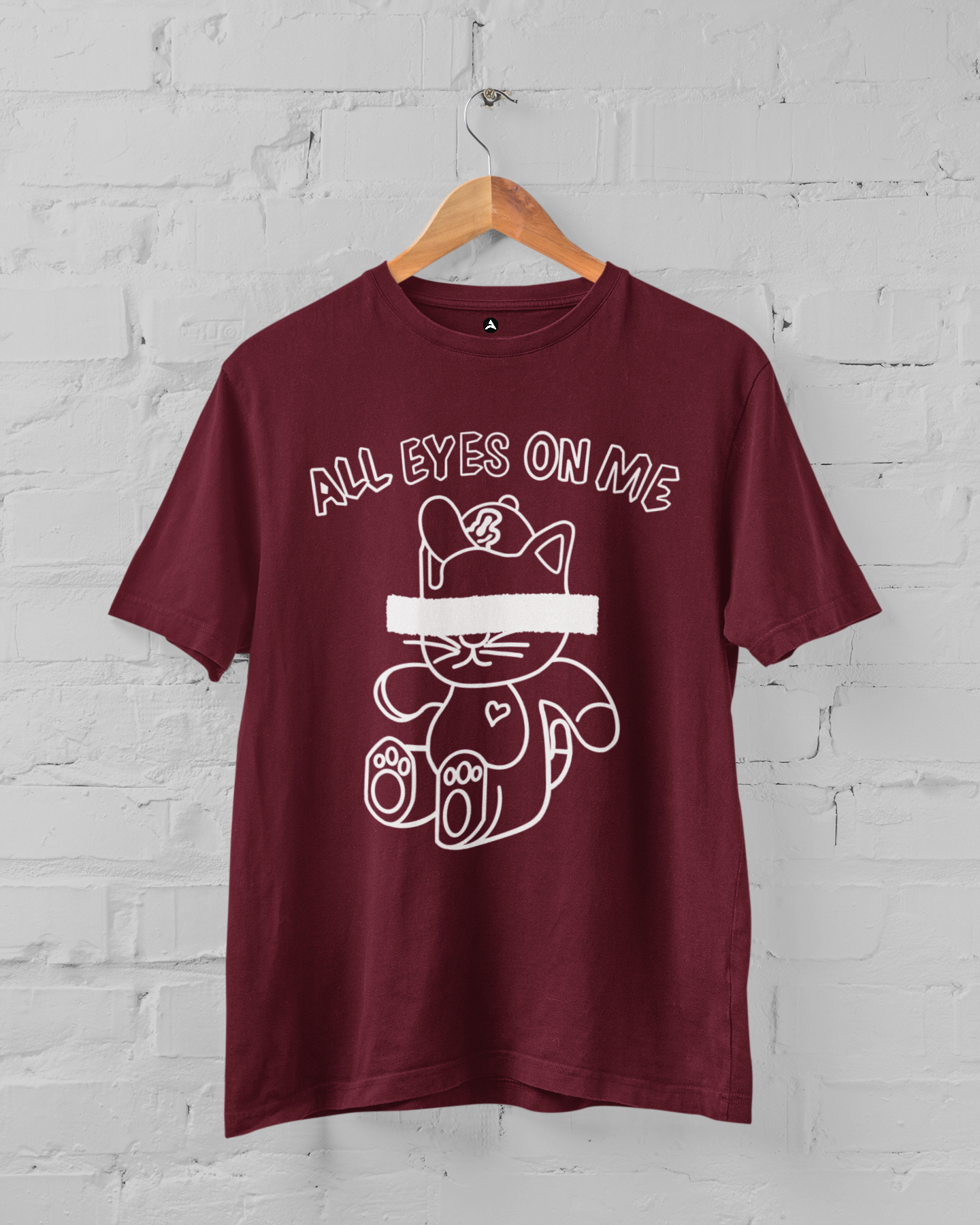 All Eyes On Me Regular Fit T-Shirts MAROON