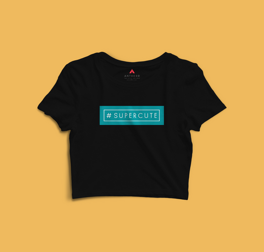 "SUPERCUTE" HALF-SLEEVE T-SHIRT'S BLACK