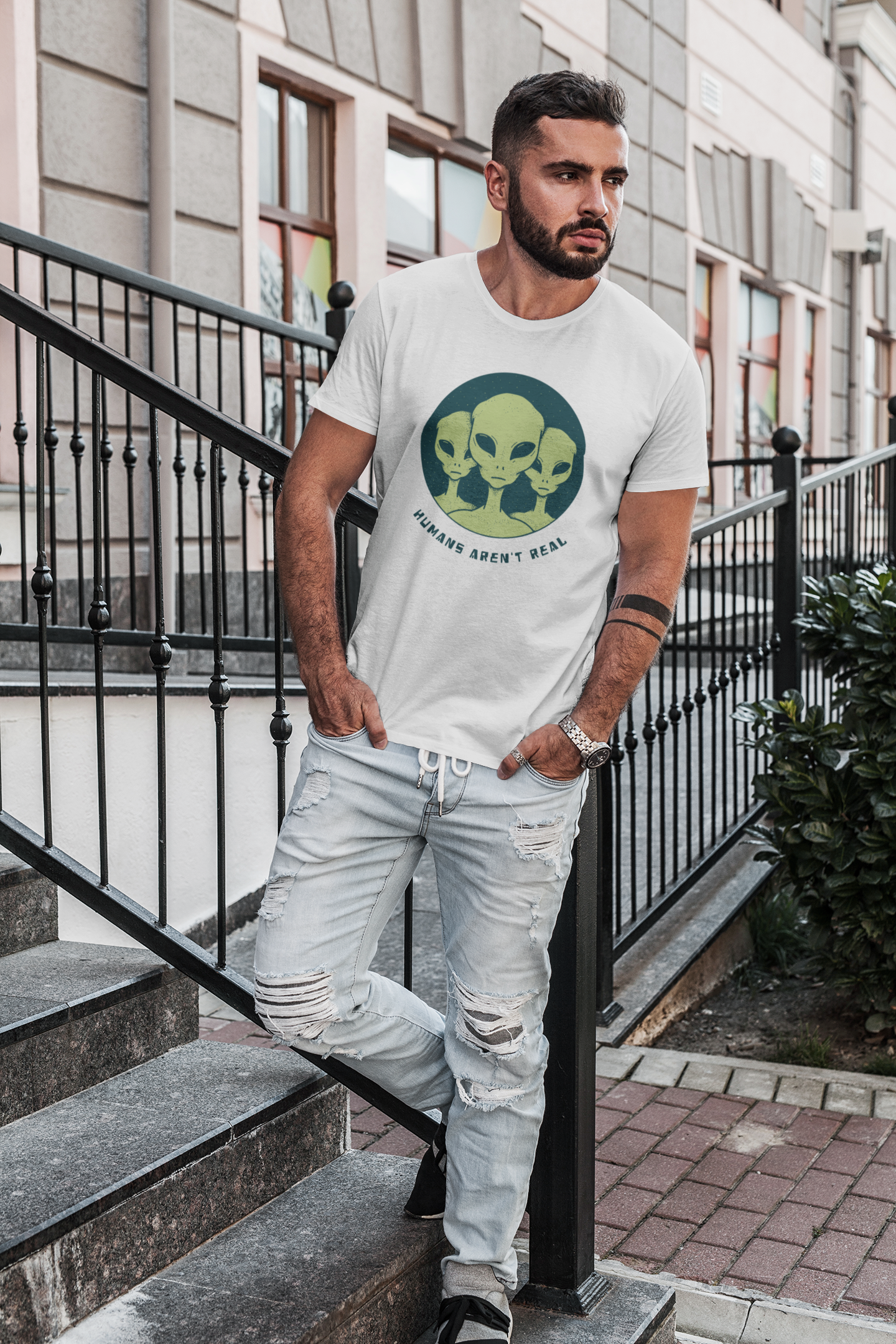 HUMANS AREN'T REAL : ALIEN & SPACE- HALF-SLEEVE T-SHIRTS WHITE