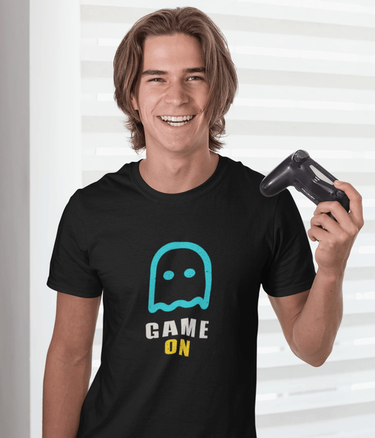 "GAME ON" - HALF-SLEEVE T-SHIRTS BLACK